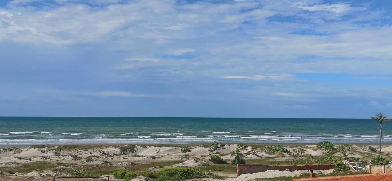 ルイース・コヘイア Casa Duplex Beira Mar Reformada Com Piscina No Peito Mocaヴィラ エクステリア 写真