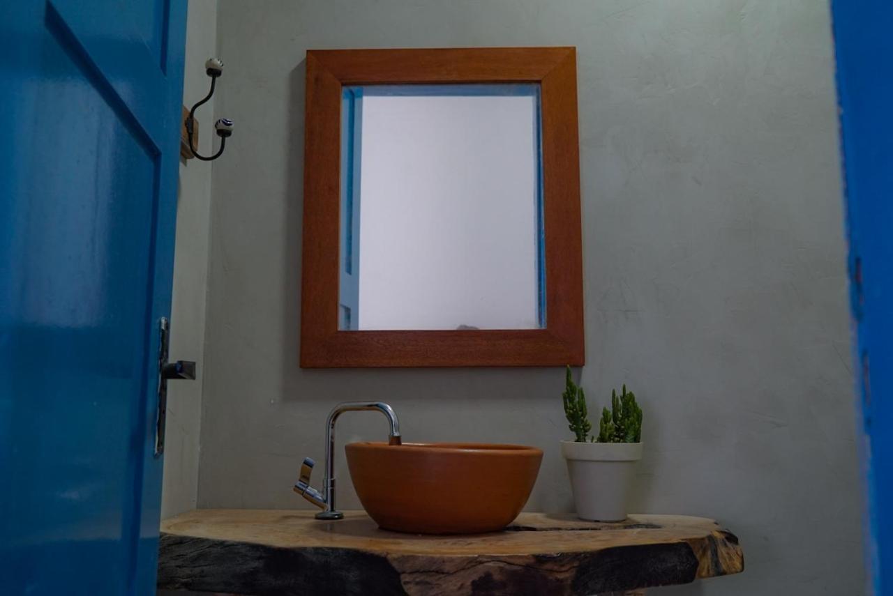 ルイース・コヘイア Casa Duplex Beira Mar Reformada Com Piscina No Peito Mocaヴィラ エクステリア 写真